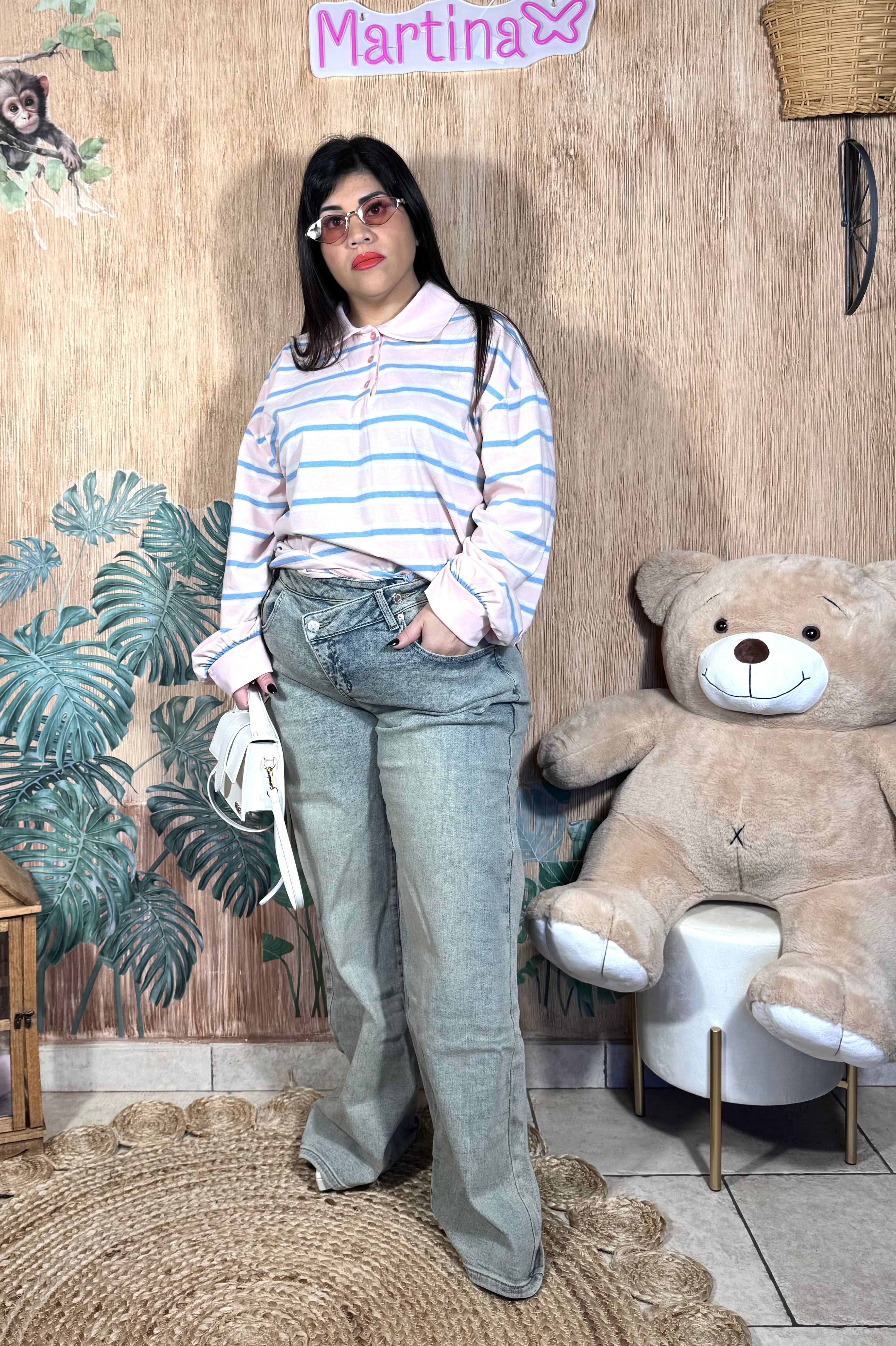 Jeans con chiusura laterale