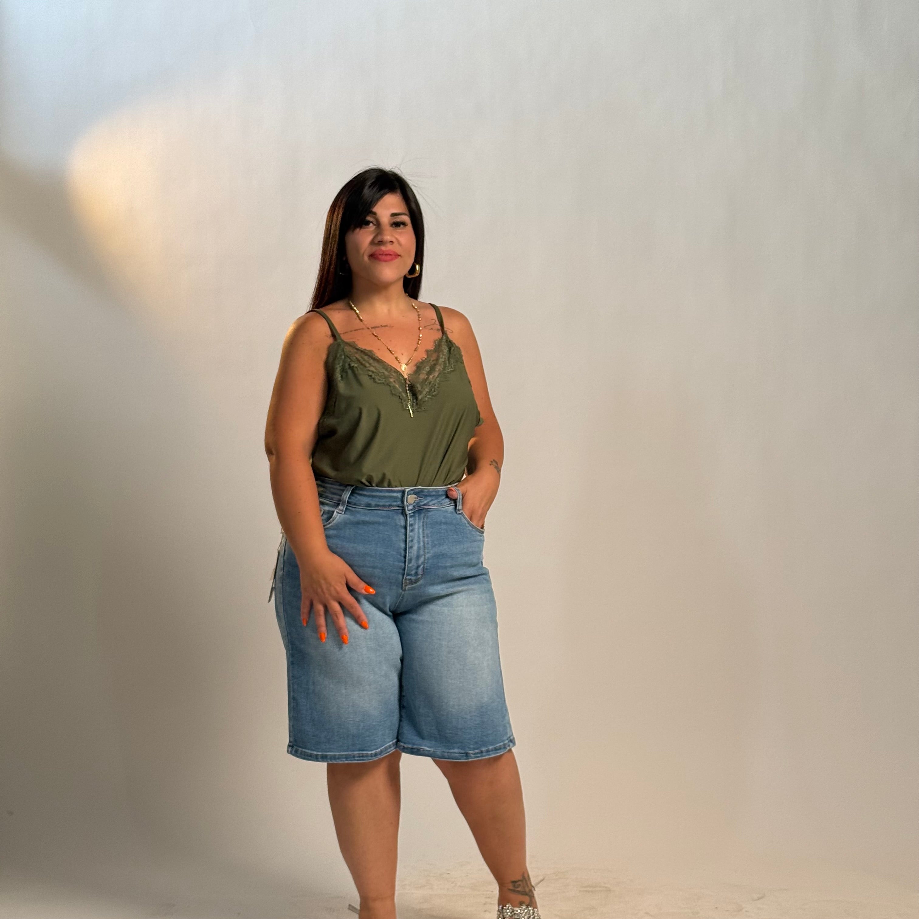 Bermuda jeans