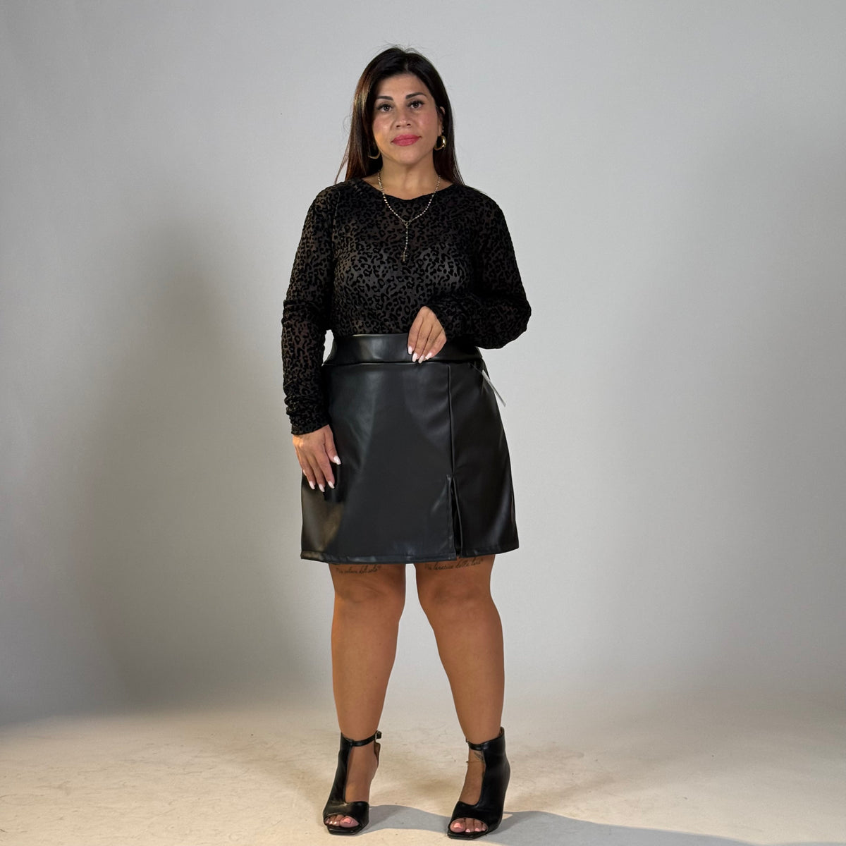 Pantagonna in ecopelle curvy ✨