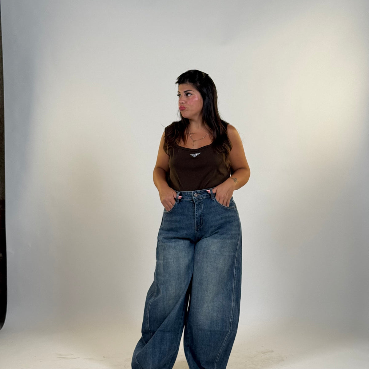 Jeans con Cintura Posteriore