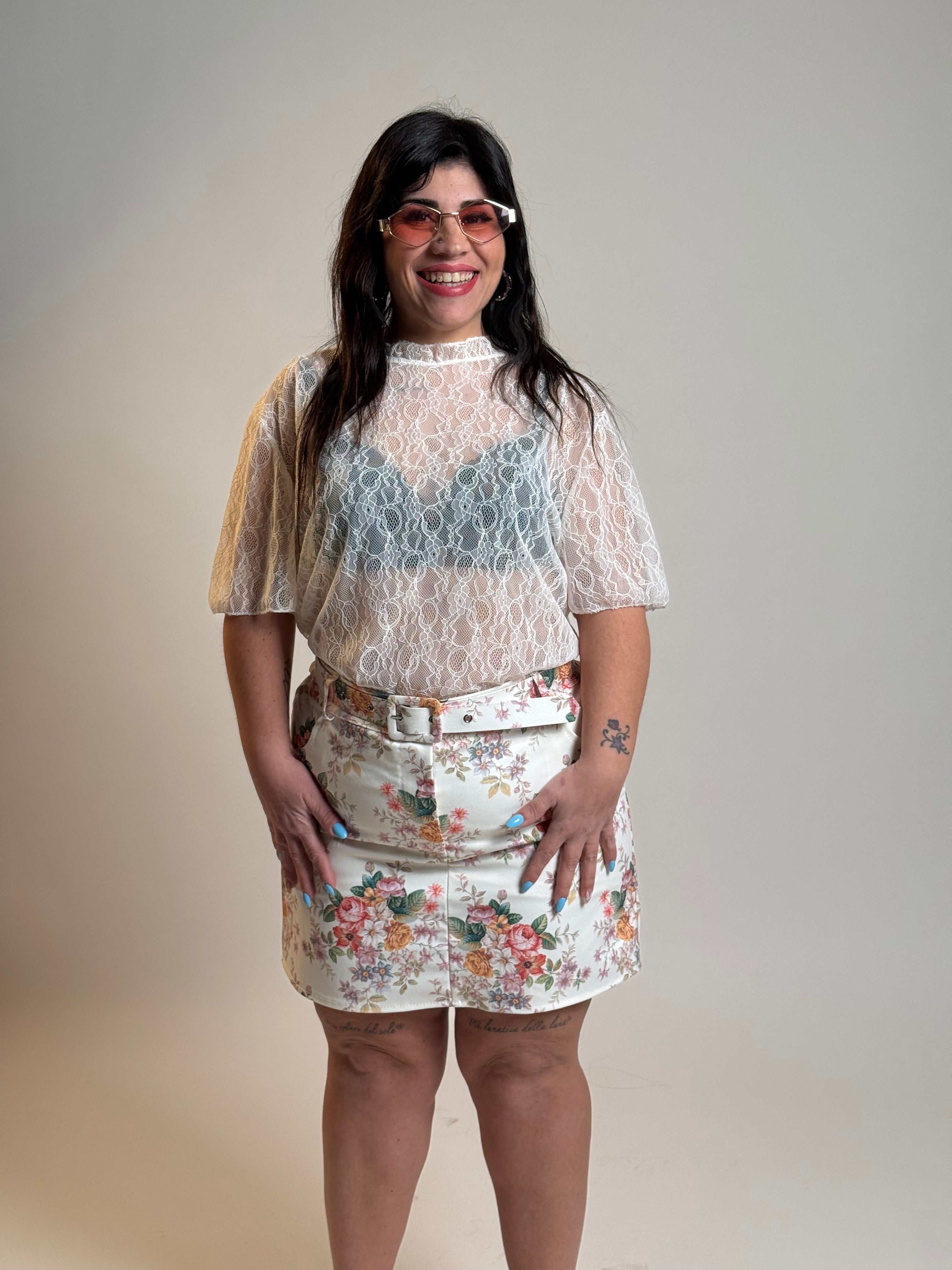 Maglia pizzo trasparente