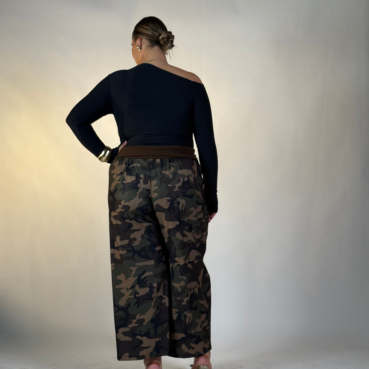 Pantalone Mimetico con Fascia Marrone