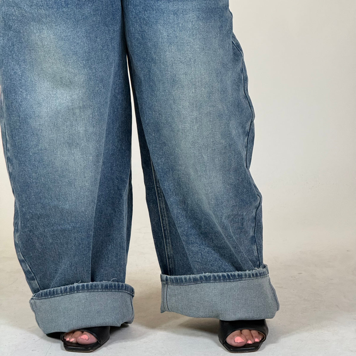 Jeans con inserto mimetico