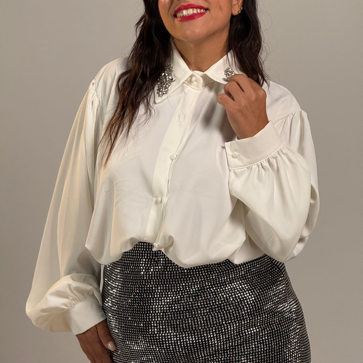 Camicia con dettaglio sul collo