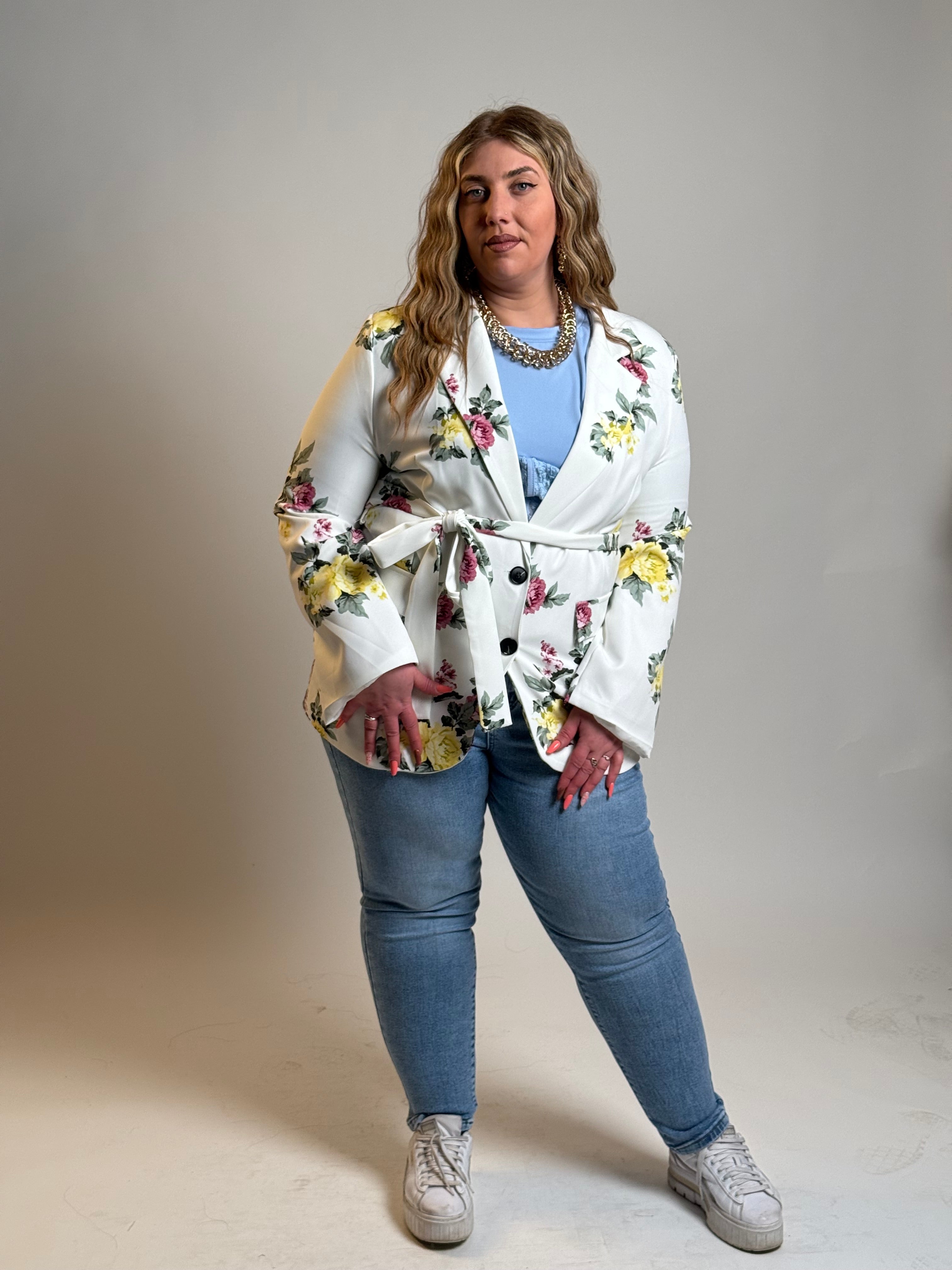 Giacca Floreale con cintura in vita