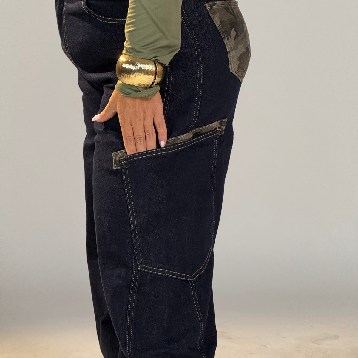 Jeans curvy  gargo stile militare