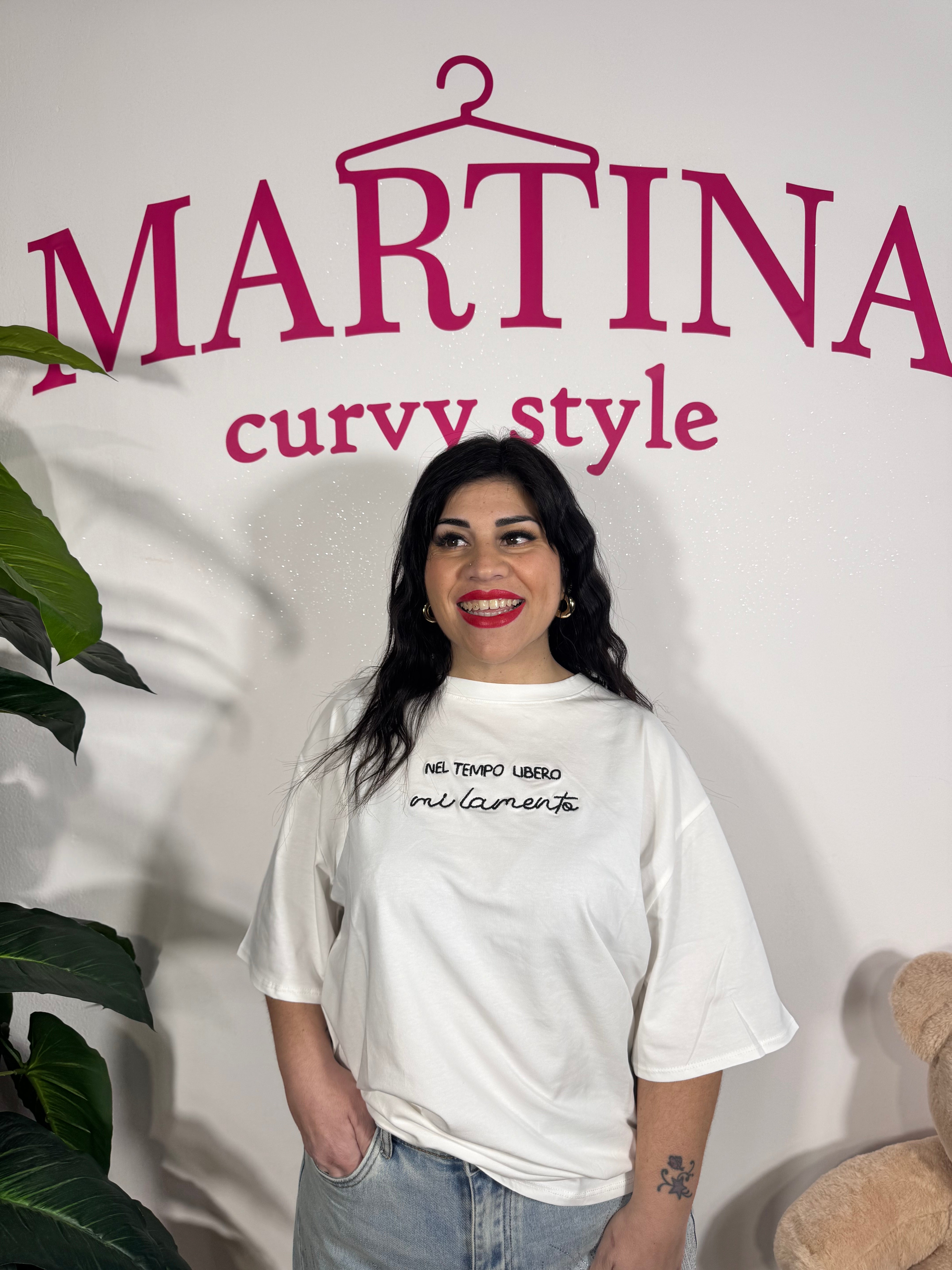 T-shirt “ Nel tempo libero mi lamento “