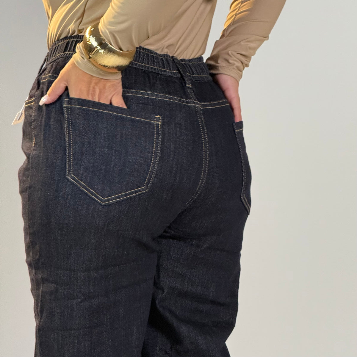 Jeans comfort con elastico e coulisse ✨