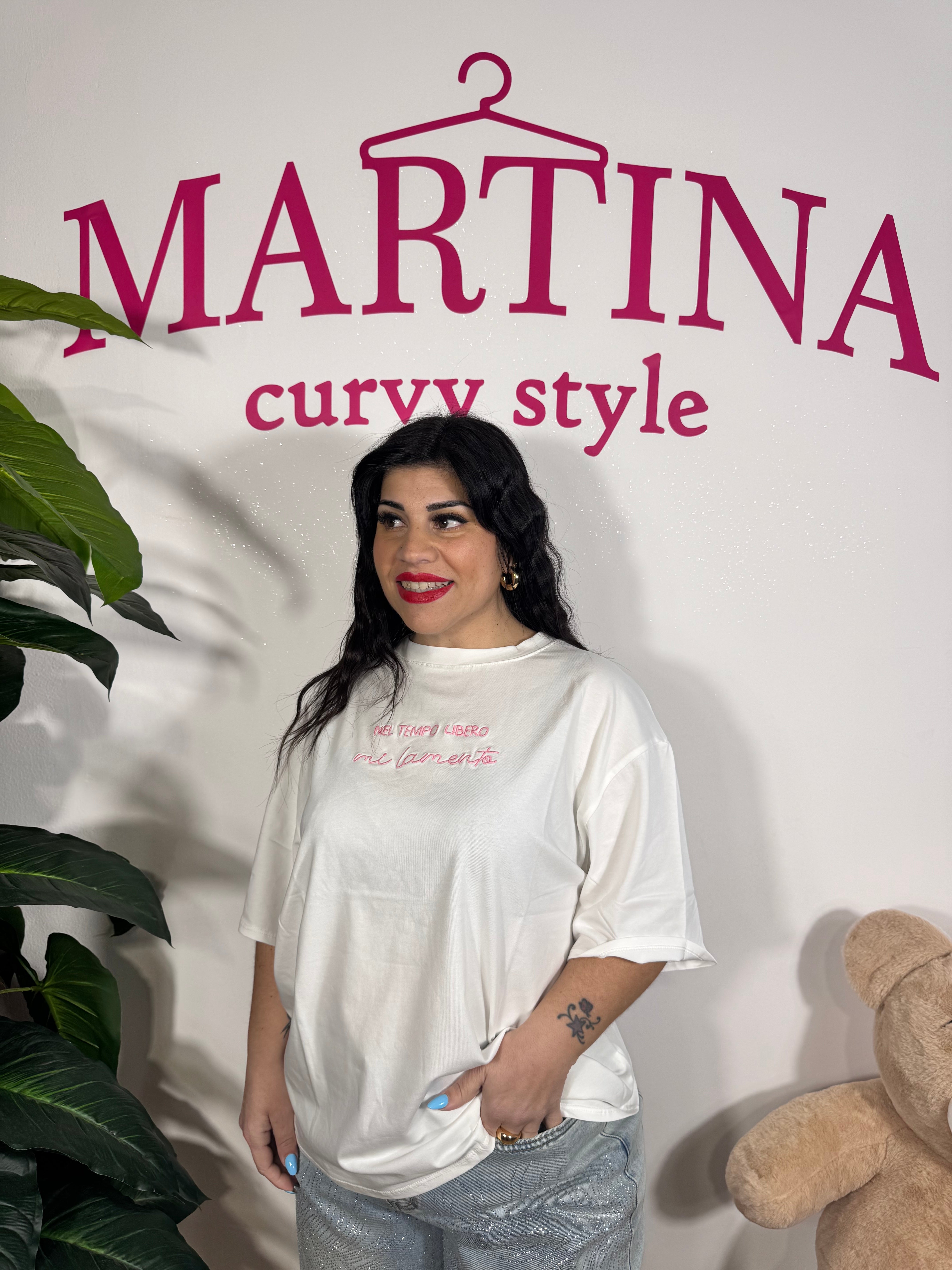 T-shirt “ Nel tempo libero mi lamento “